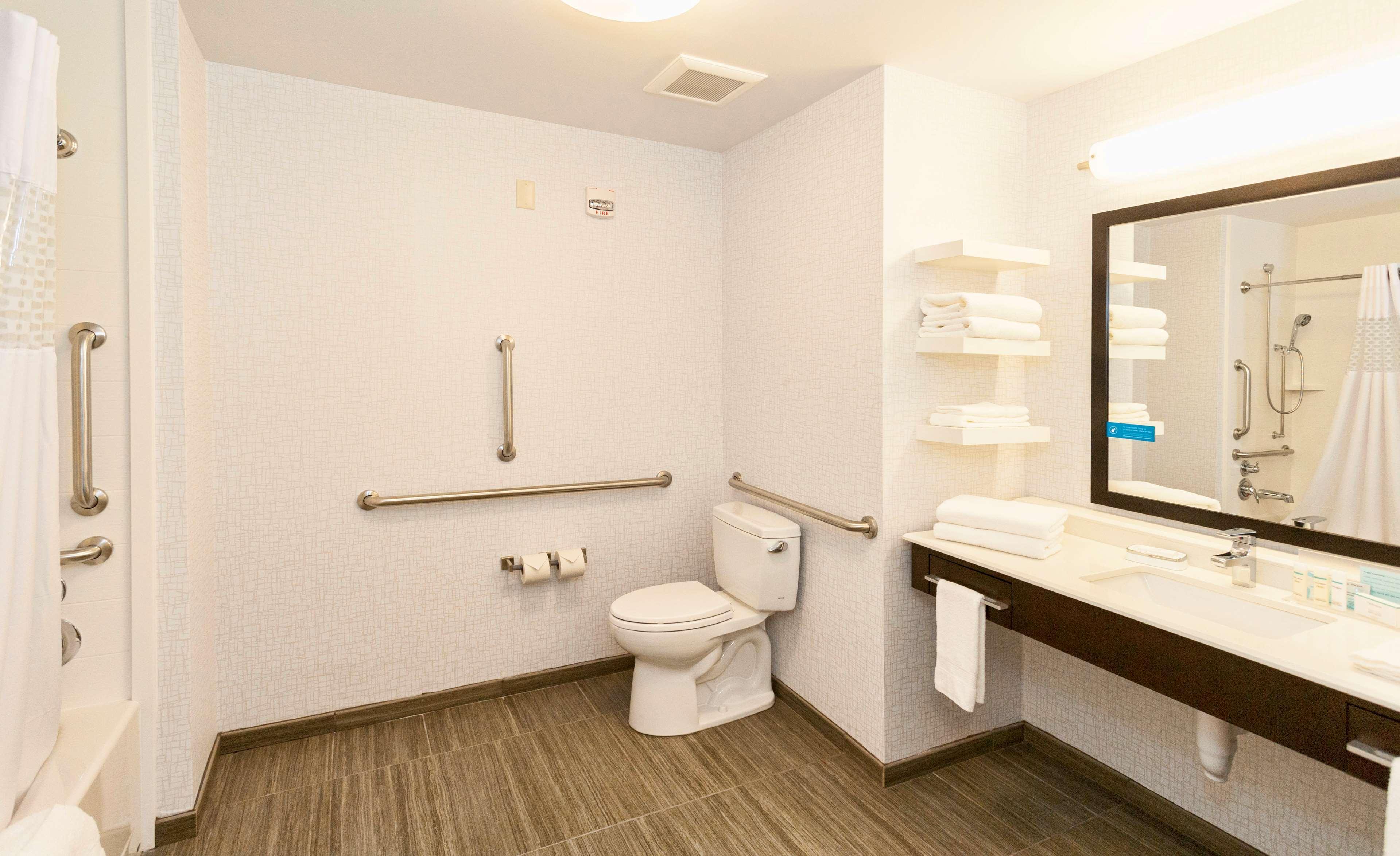 Hampton Inn & Suites Duluth North Mn Esterno foto