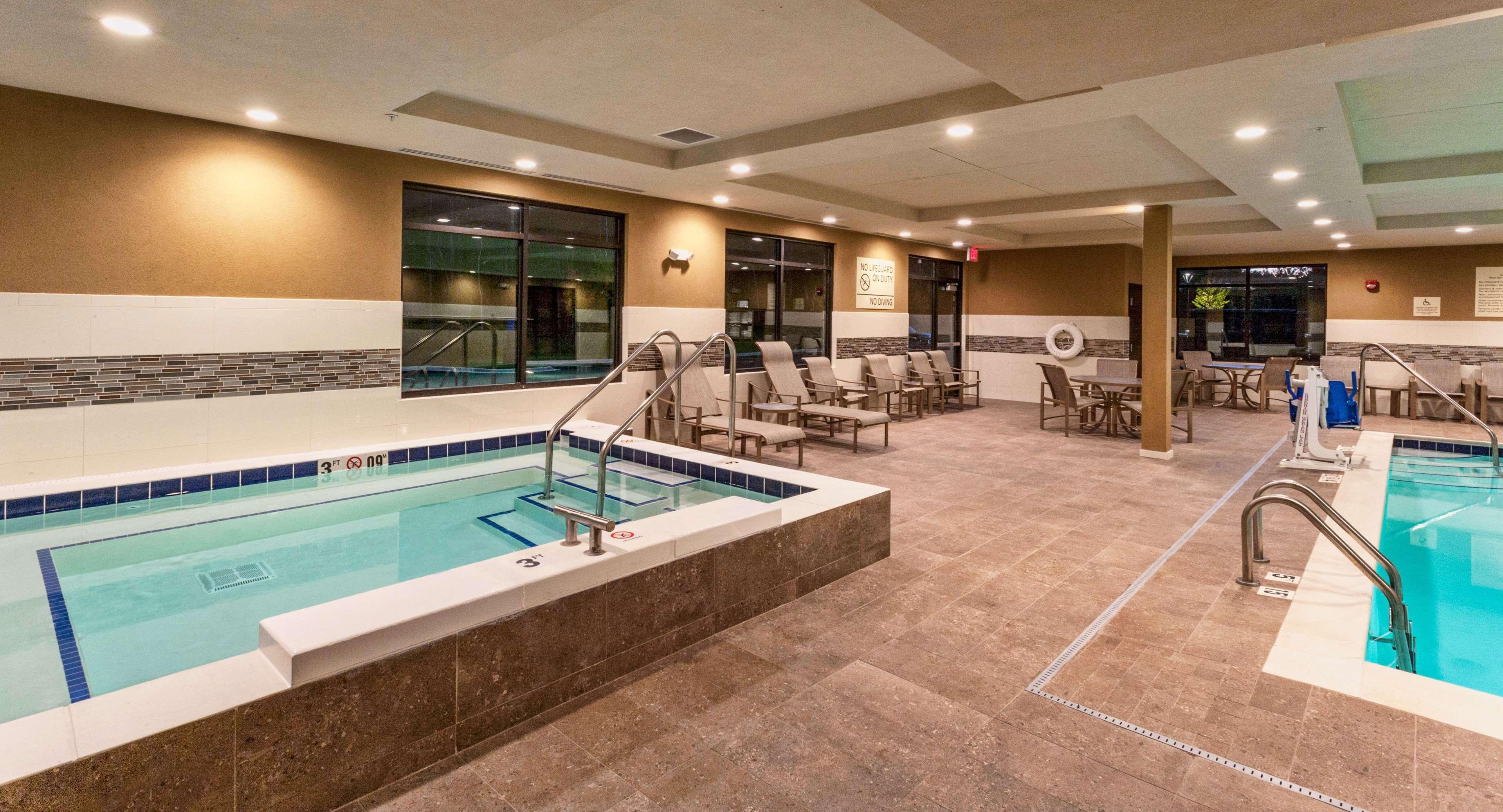 Hampton Inn & Suites Duluth North Mn Esterno foto