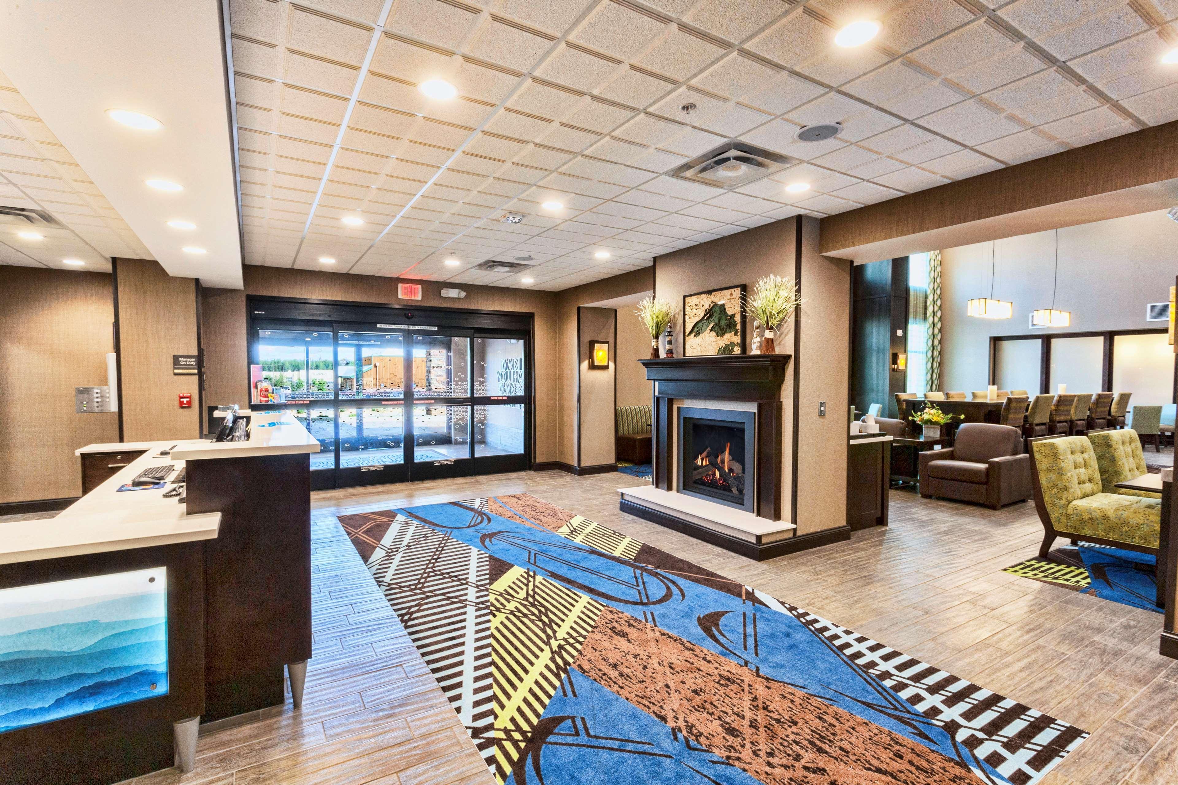 Hampton Inn & Suites Duluth North Mn Esterno foto