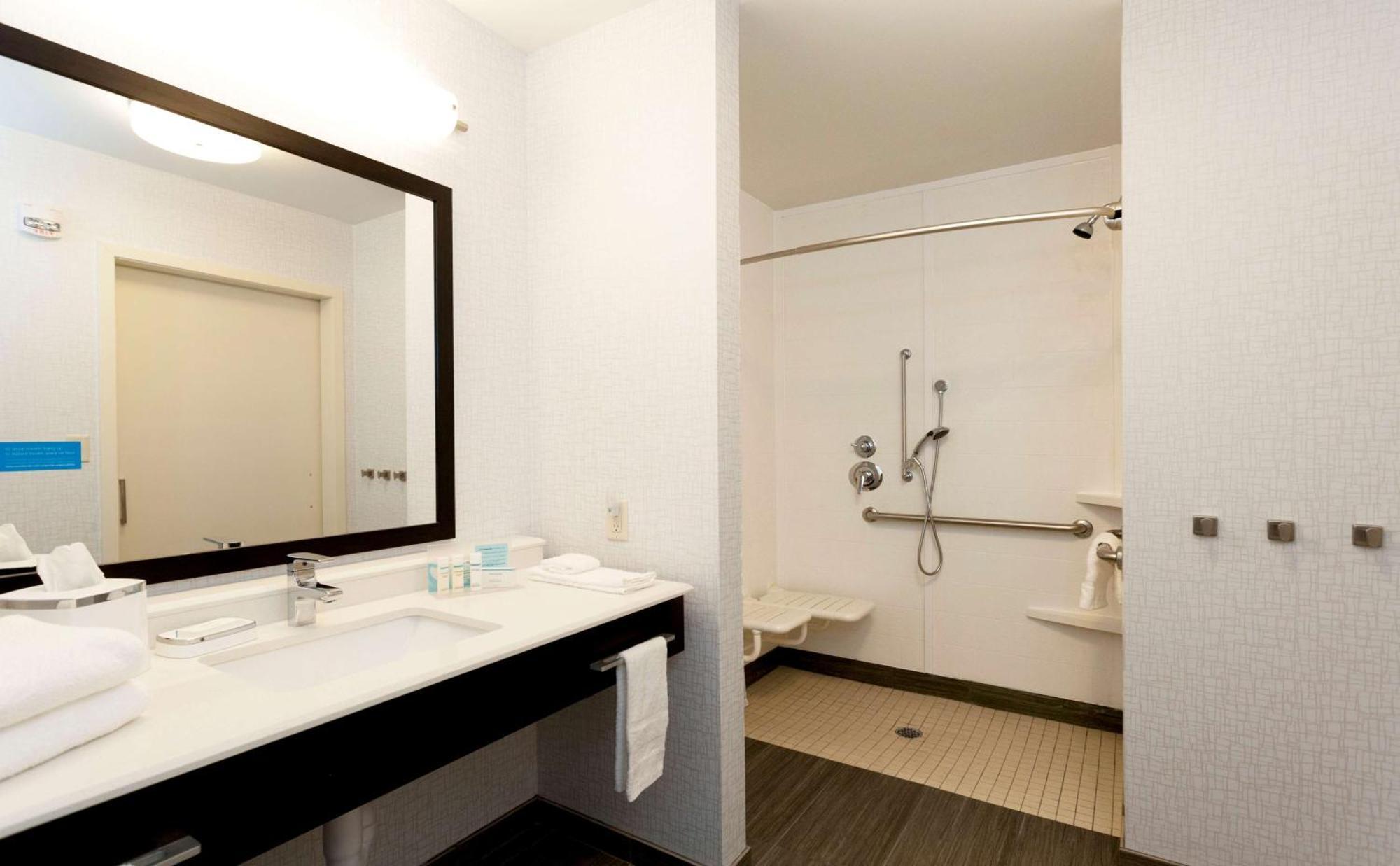Hampton Inn & Suites Duluth North Mn Esterno foto
